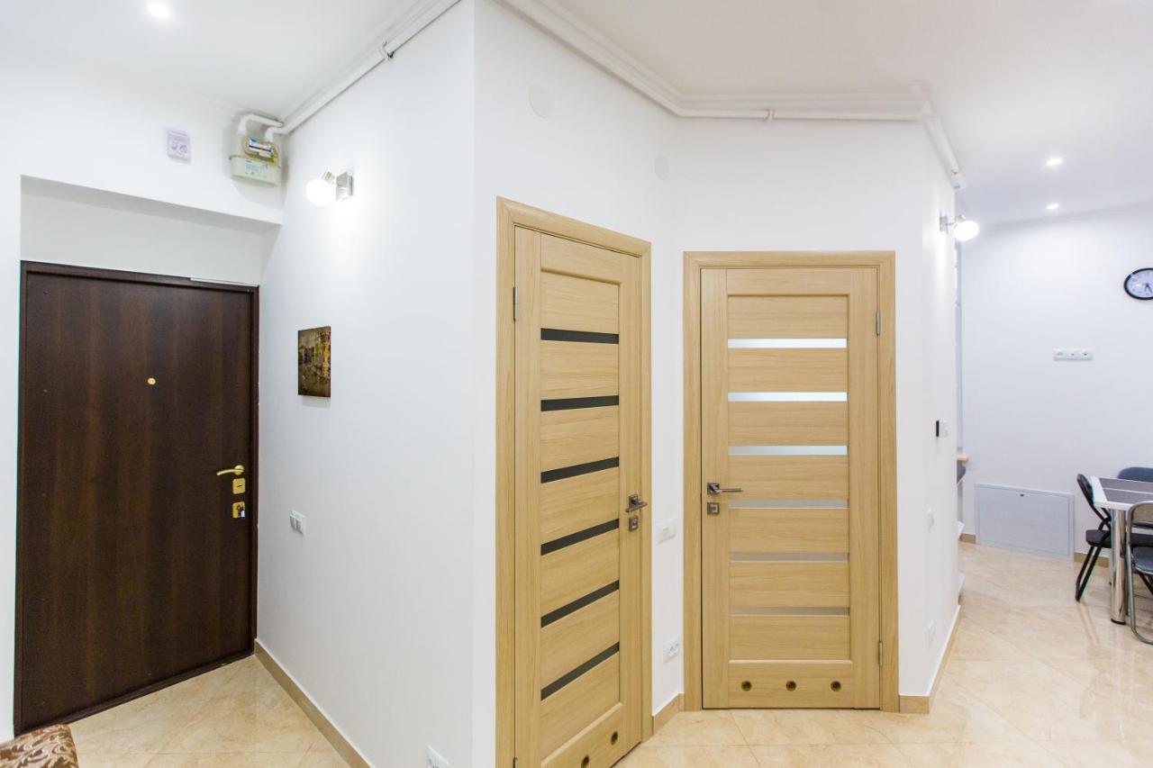 Avangard Kulisha 6B Apart Lviv Luaran gambar