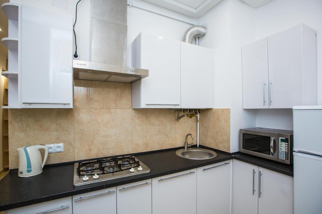 Avangard Kulisha 6B Apart Lviv Luaran gambar